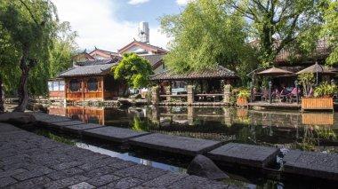 筹划控制权变更事项 锋龙股份1月30日起停牌