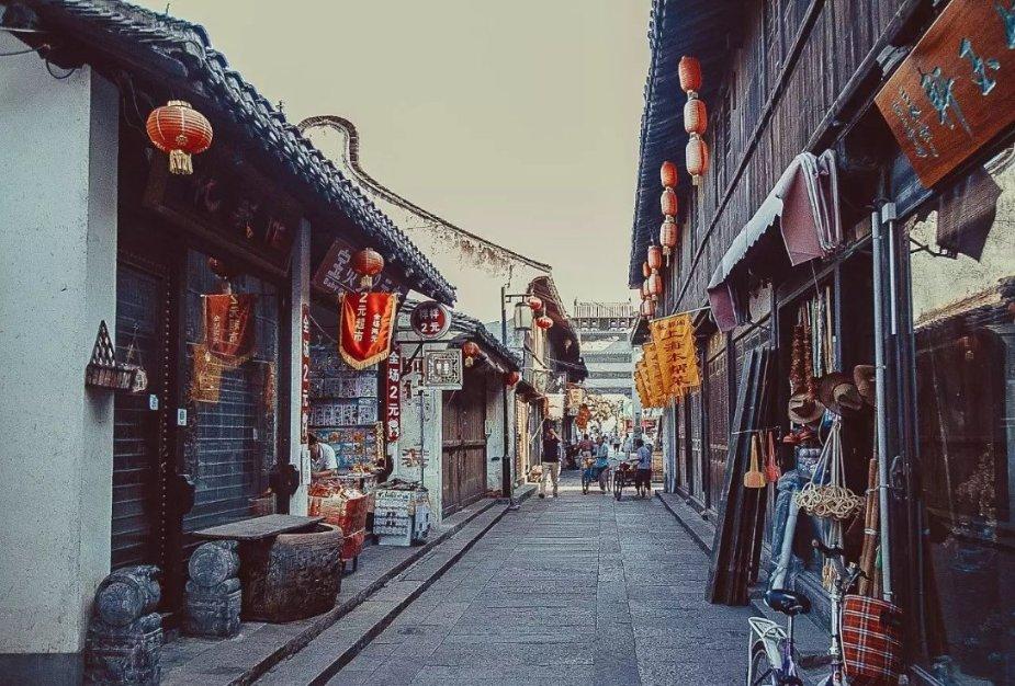来弥勒太平湖森林小镇,赴一场春日花海之约